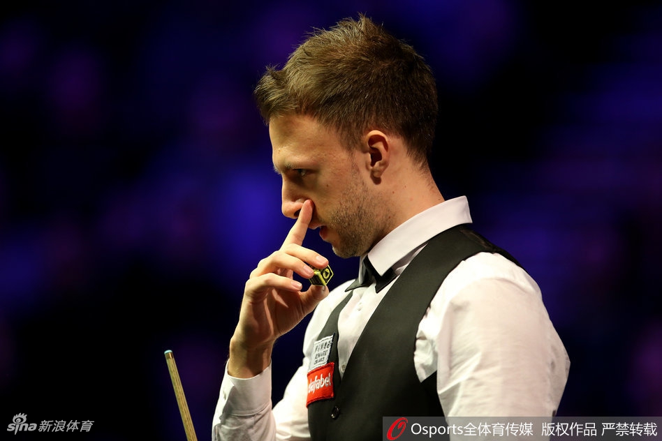 大师赛小特6-4罗伯逊进决赛