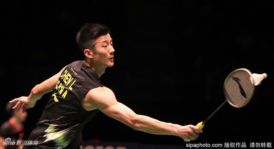 马大师赛谌龙跻身四强