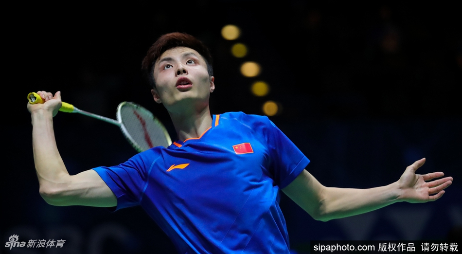 全英赛首轮石宇奇2-0安东森