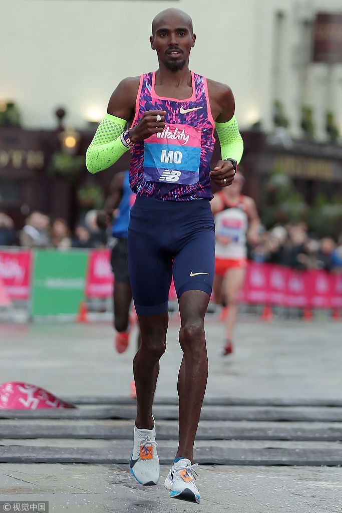 伦敦半马法拉赫轻松折桂