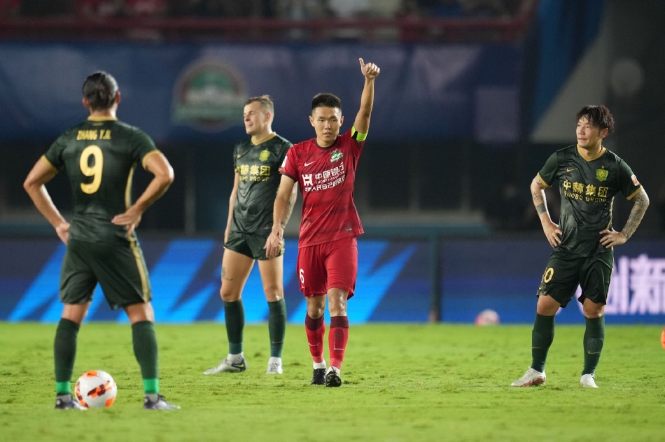 新浪体育直击河南3-0国安