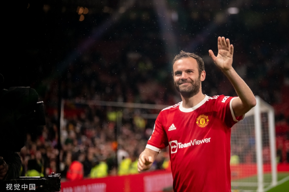 [英超]C罗破门 曼联3-0完胜