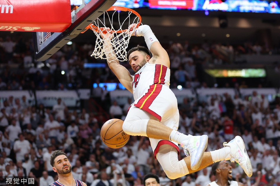 [NBA季后赛]76人92-106热火