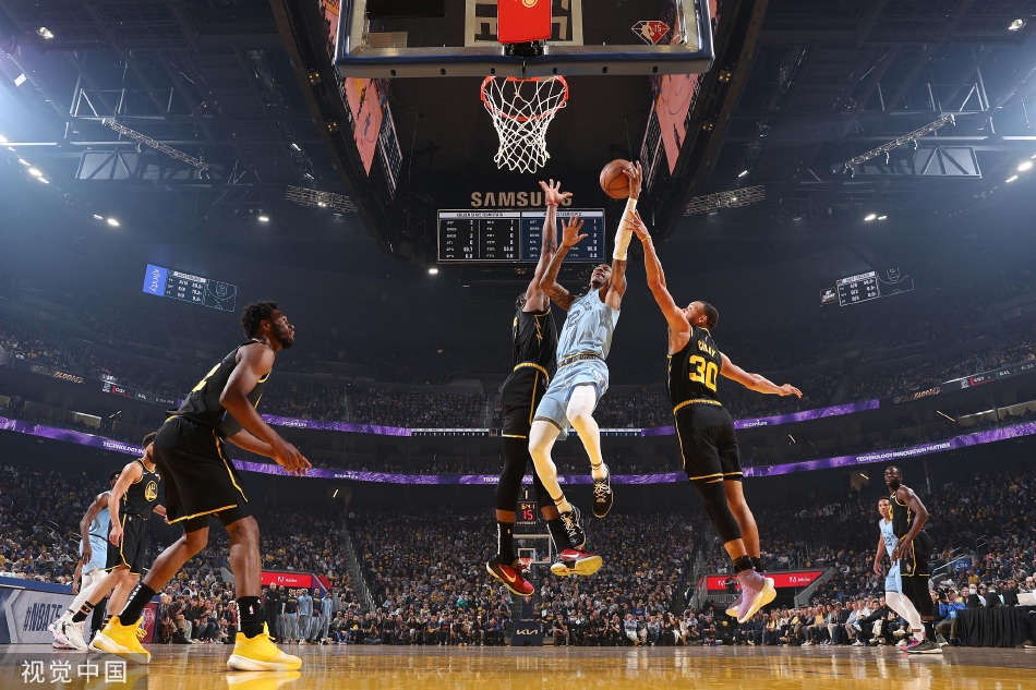 [NBA]勇士142-112大胜灰熊