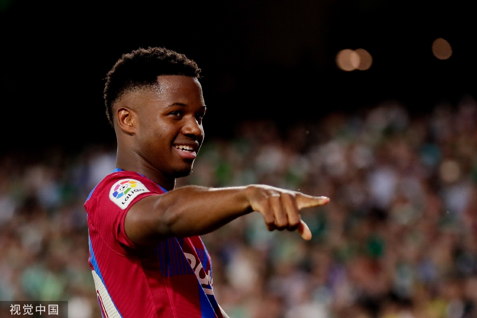 [西甲]巴萨2-1贝蒂斯