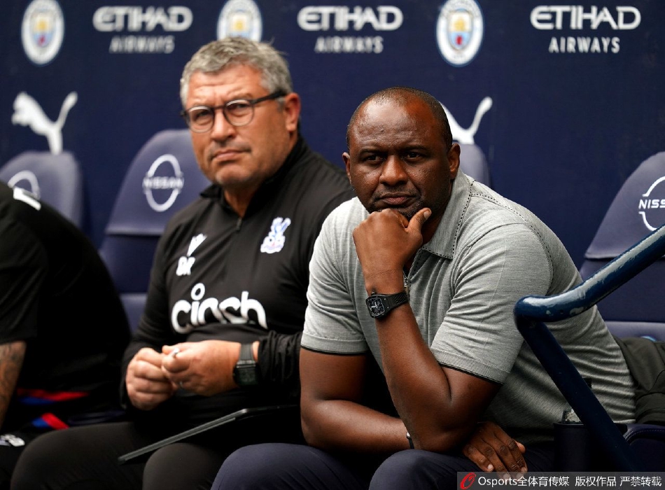 [英超]曼城4-2逆转水晶宫