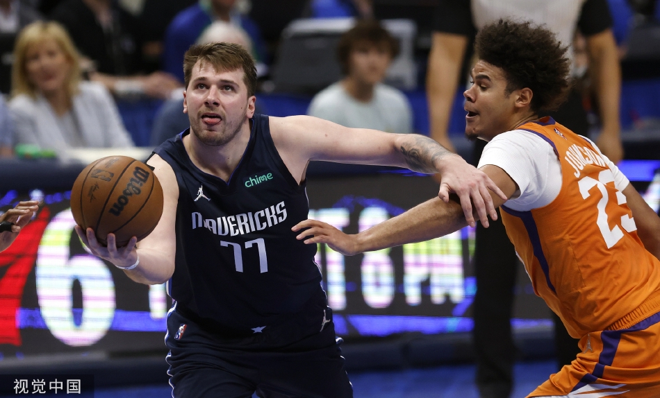 [NBA]独行侠111-101战胜太阳