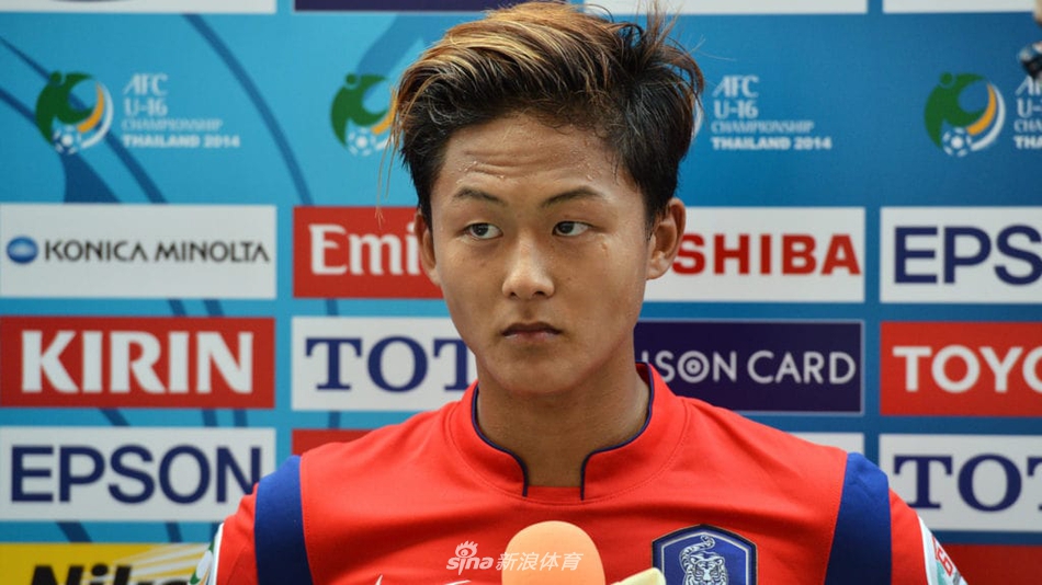 韩国梅西：李晟v