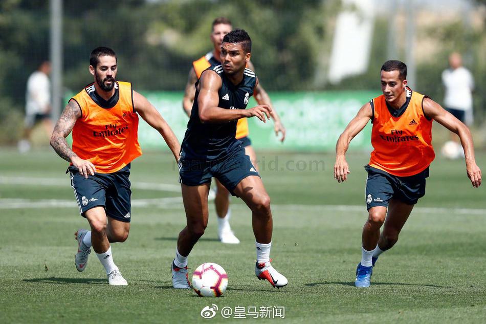 皇马全队训练备战西甲比赛