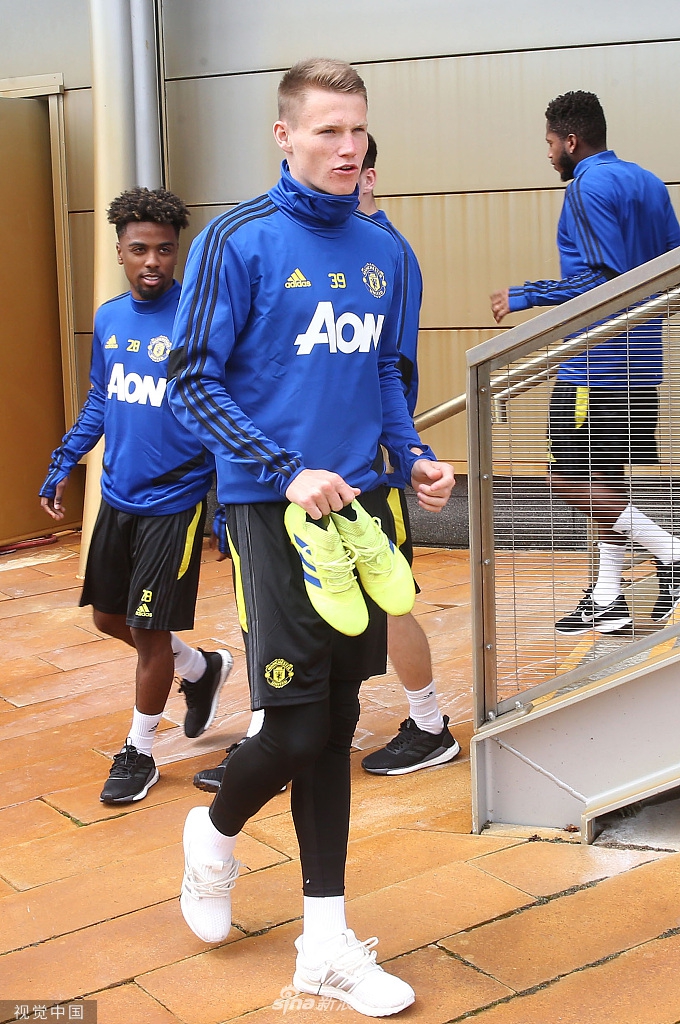 有谁吃胖了没？曼联球员归队备战