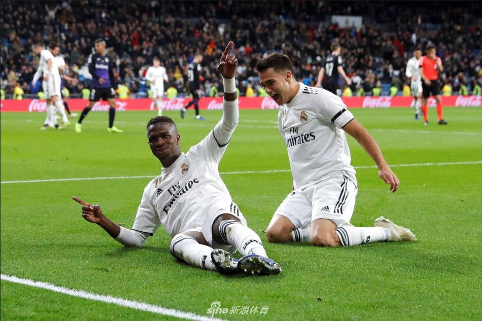 维尼修斯闪耀皇马