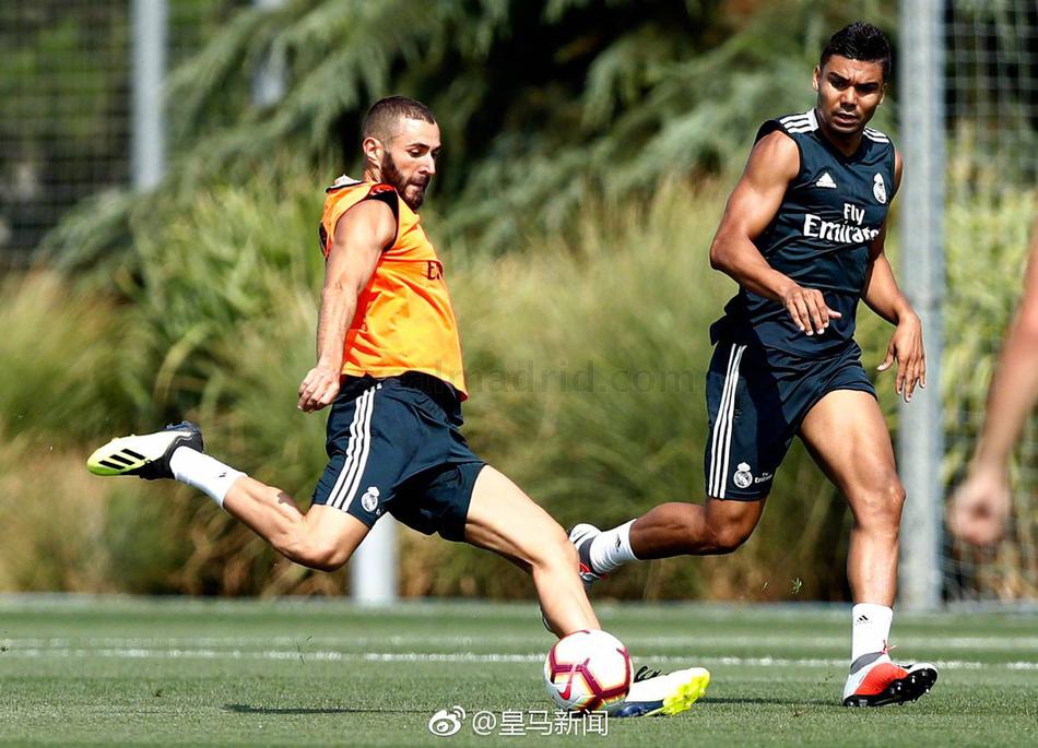 皇马全队训练备战西甲比赛