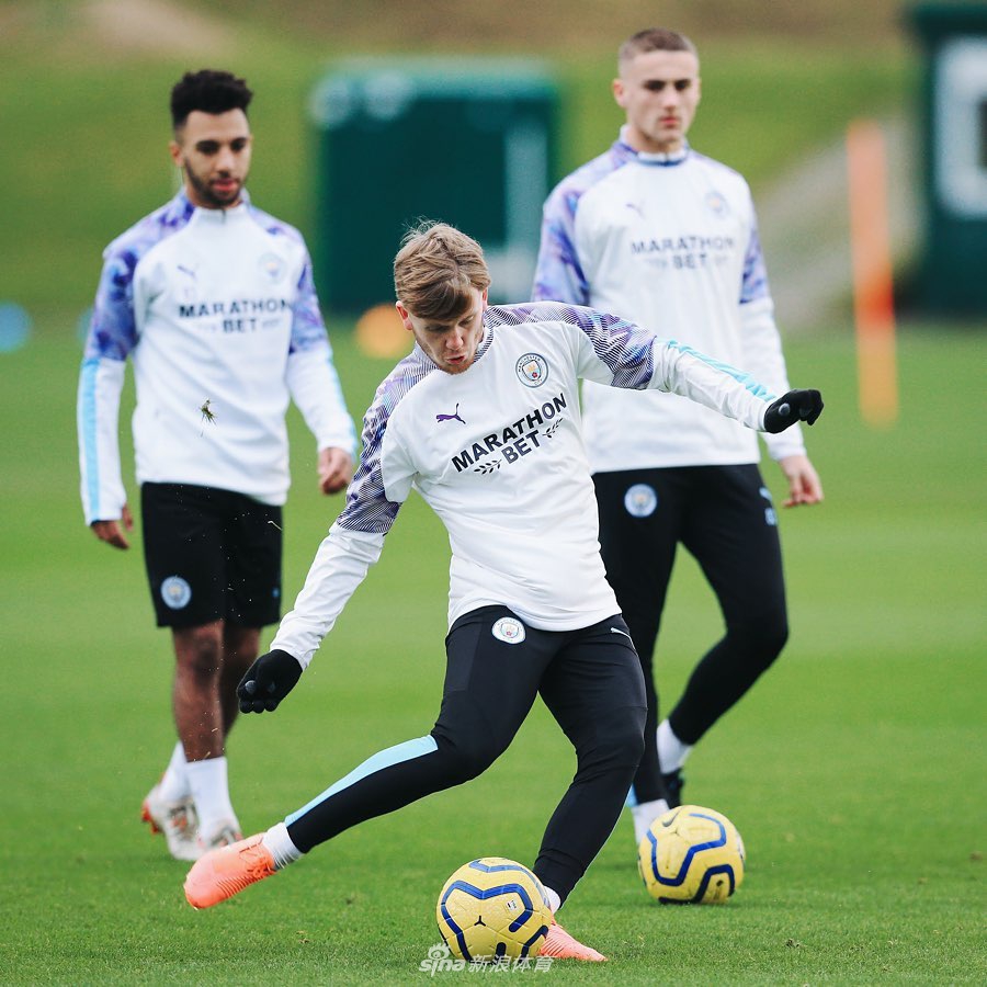 还不放假?曼城圣诞节仍在训练