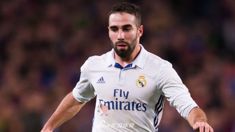 右后卫:卡瓦哈尔(皇马)7.2分