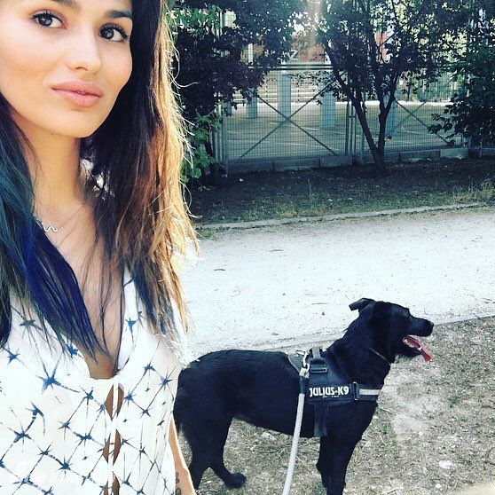 伊斯科又当爸爸啦！女友气质迷人