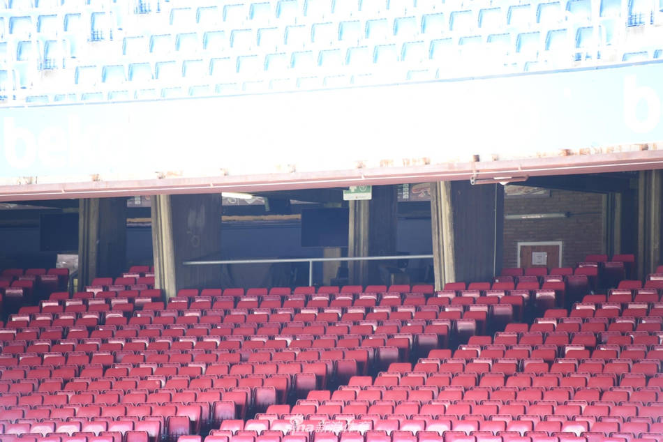 新浪体育带你走进诺坎普 感受欧洲最大球场