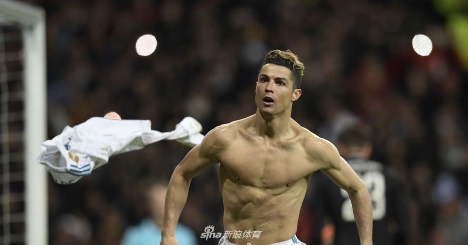 那些年C罗秀过的肌肉