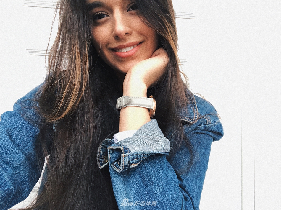 清纯可爱！皇马小妖女友竟是网红