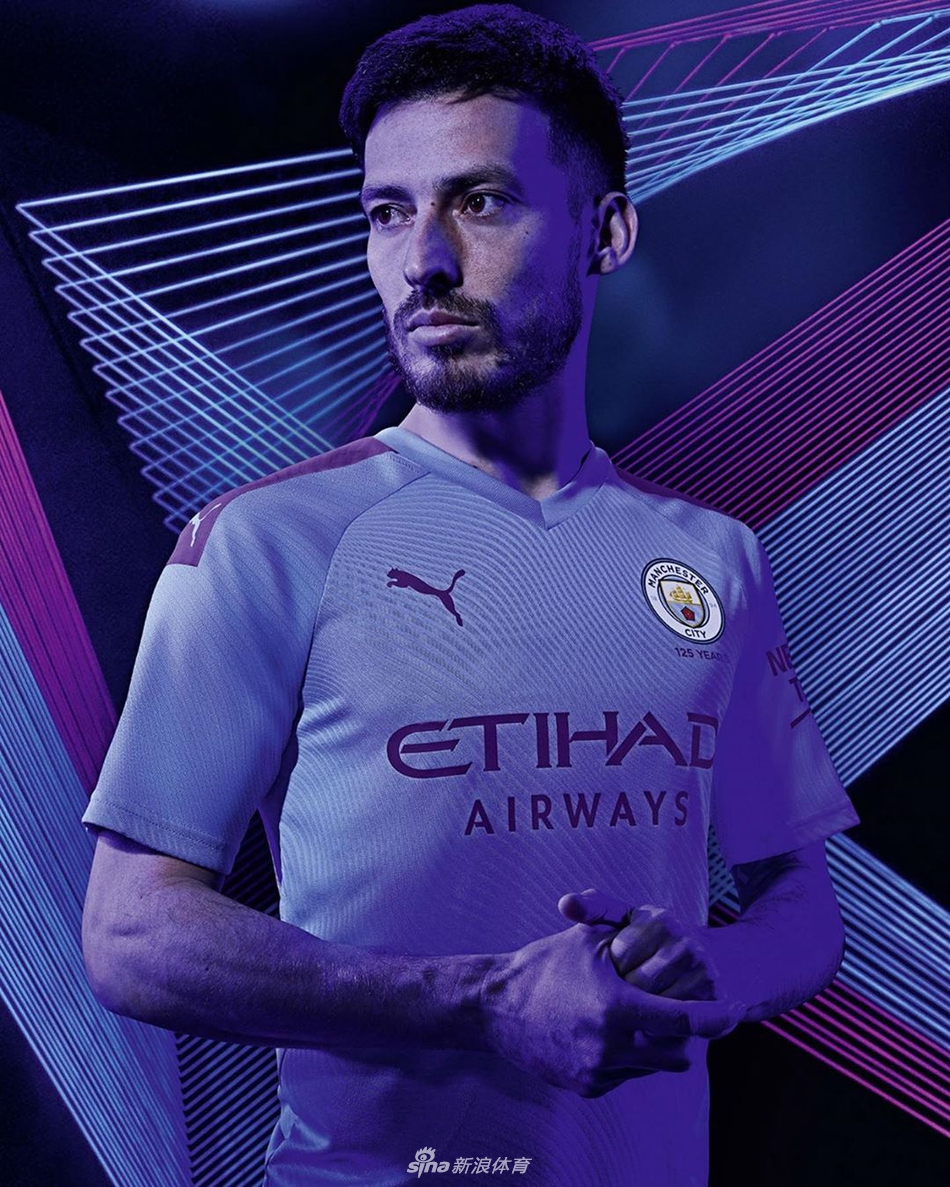 曼城新球衣公布！颜值几分？