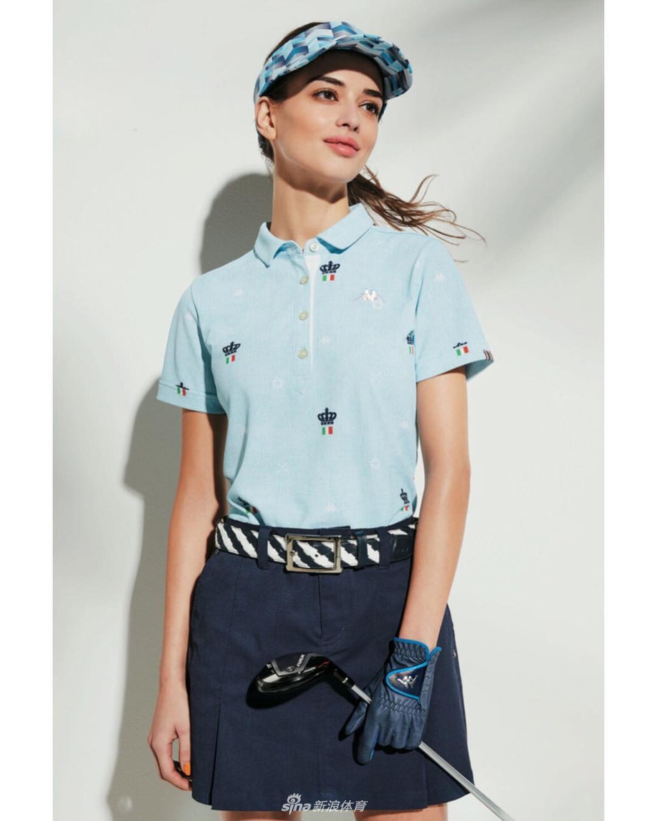 内马尔新女友是她？酥胸大长腿