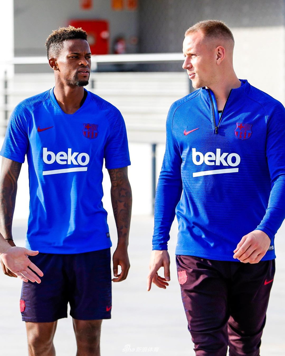 巴萨训练梅西缺席 格子这幕太搞笑