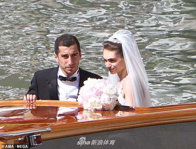 阿森纳名将大婚！这娇妻美似仙女