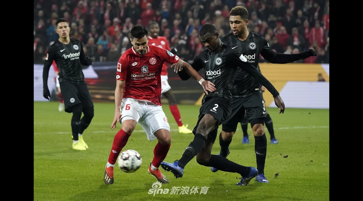 第9名：恩迪卡 4410万（法兰克福）