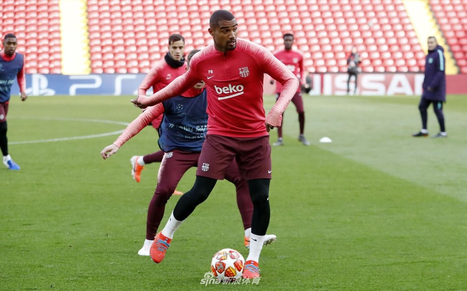 巴萨备战利物浦 梅西又干这事了