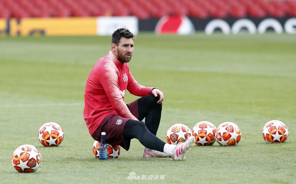 巴萨备战利物浦 梅西又干这事了