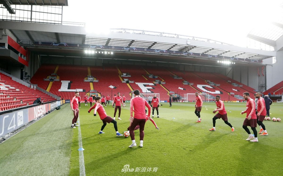 巴萨备战利物浦 梅西又干这事了