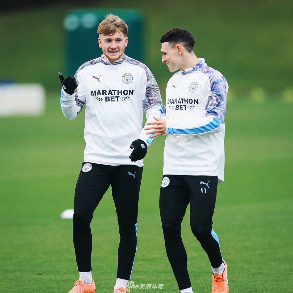 还不放假?曼城圣诞节仍在训练