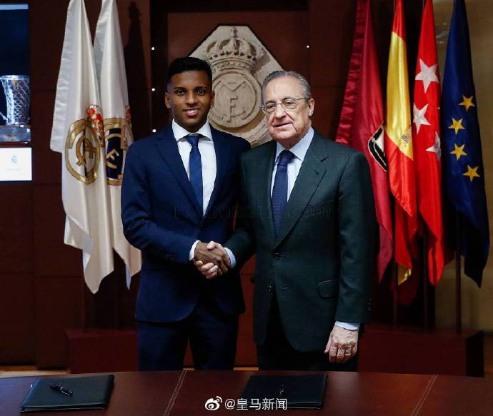 皇马又一强援亮相！银河战舰要起航啦