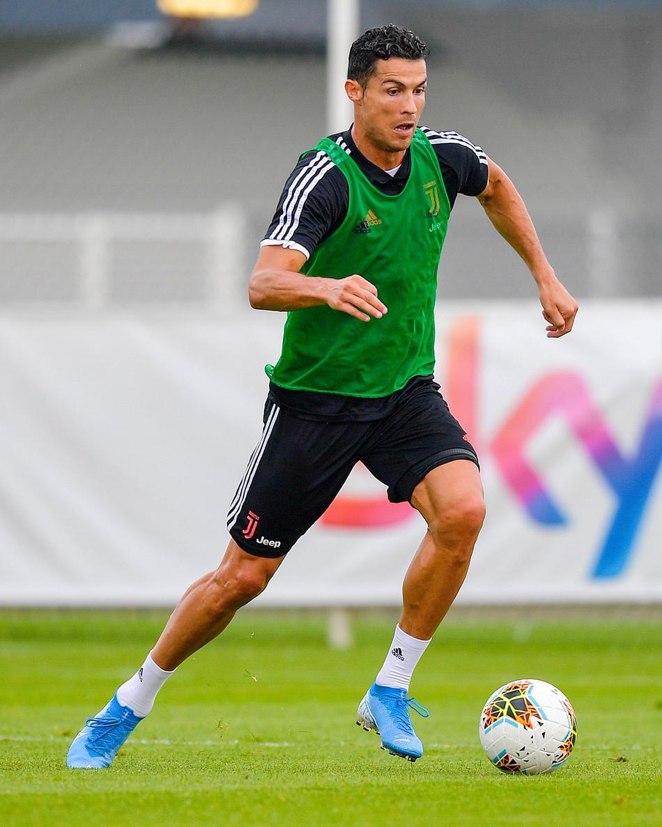 C罗回归训练！有望出战意甲首轮