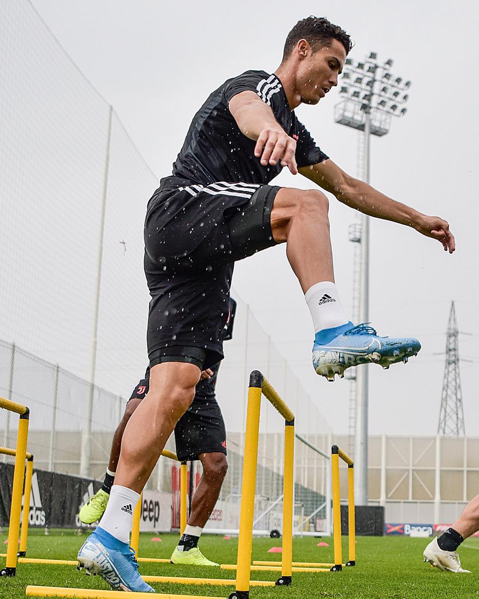 C罗回归训练！有望出战意甲首轮