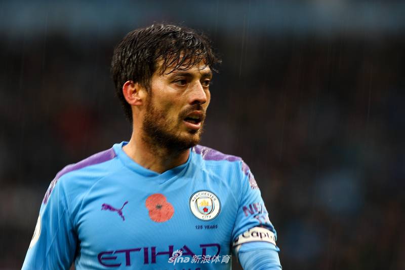 中场：大卫-席尔瓦