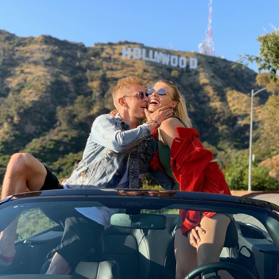 虐死单身狗！曼城妖人花式秀恩爱