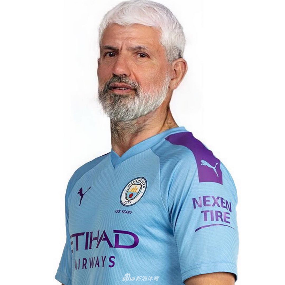 当曼城众将也变成老人模样
