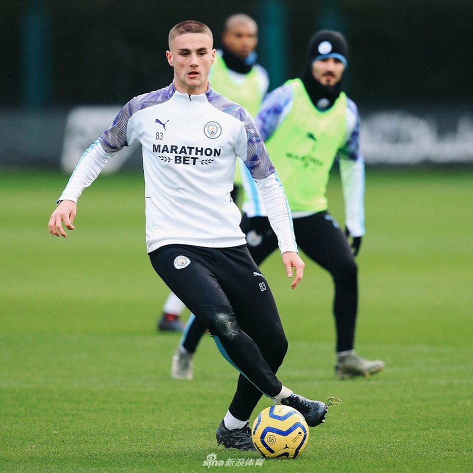 还不放假?曼城圣诞节仍在训练
