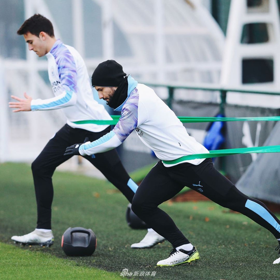 还不放假?曼城圣诞节仍在训练