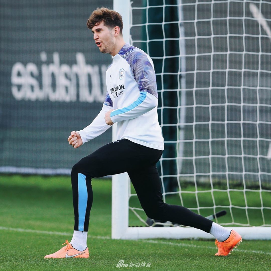 还不放假?曼城圣诞节仍在训练