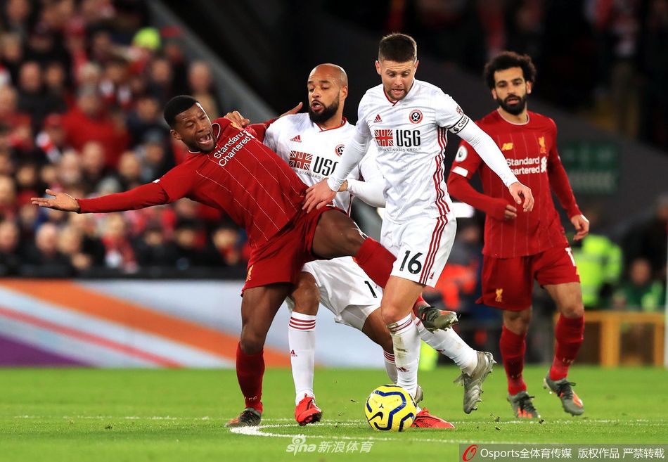 英超-萨拉赫马内进球 利物浦2-0