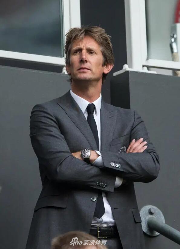 范德萨拥有体育和品牌管理学硕士学位