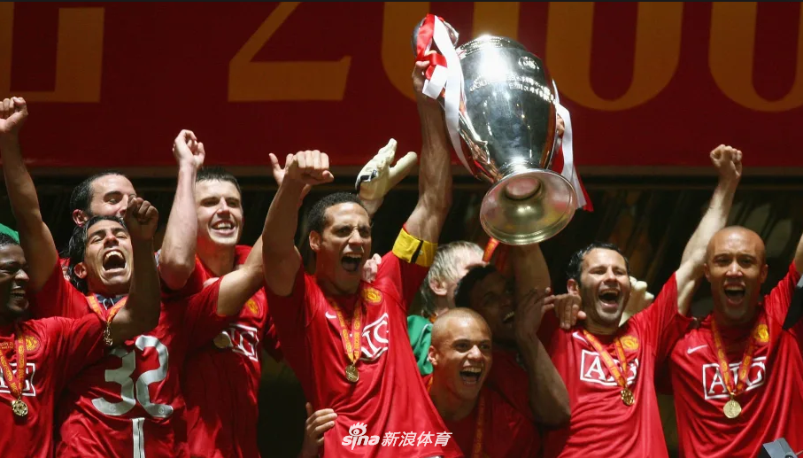 并列第7名：曼联3次