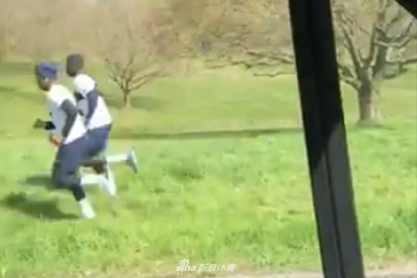 穆帅违反隔离令！在公园训练热刺球员