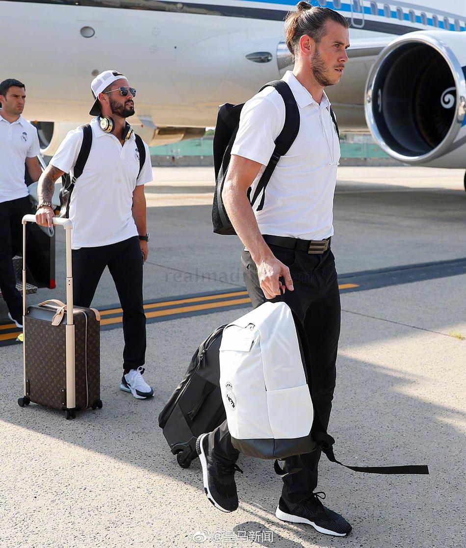 皇马抵达纽约备战罗马