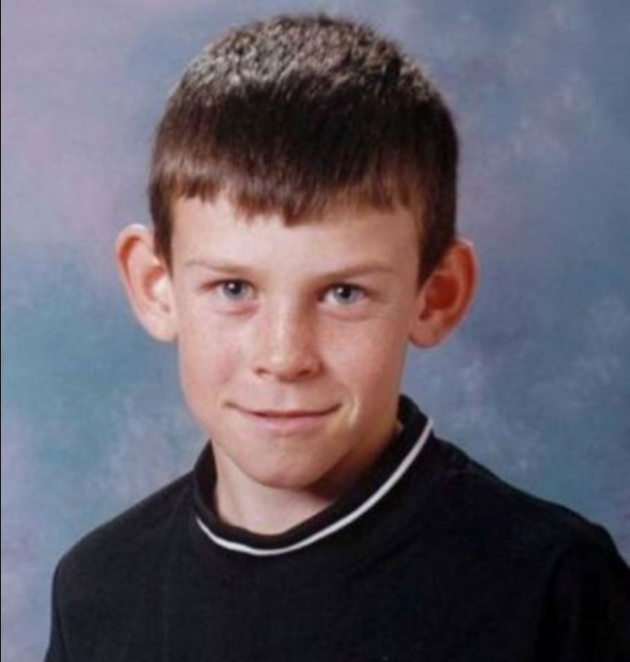 如此青涩的贝尔你见过吗？