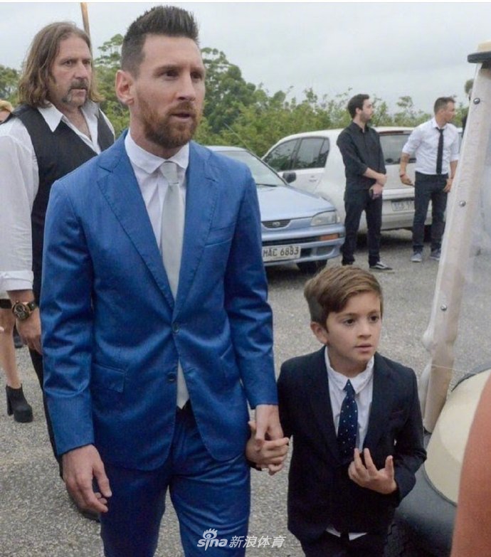 梅西全家出镜！大儿子表情亮了