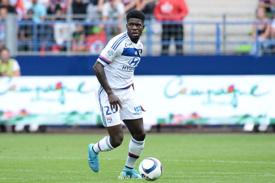 后卫：乌姆蒂蒂(→巴萨，转会费2500万欧元)