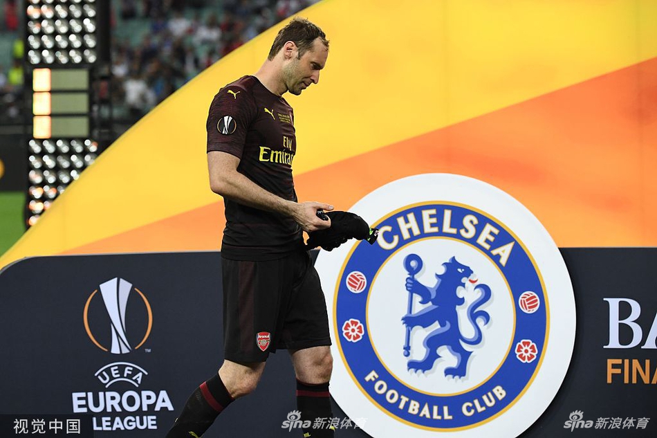 心疼切赫！最后一战泪洒赛场 二十年的青春啊…