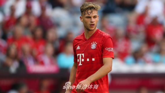 右后卫：基米希